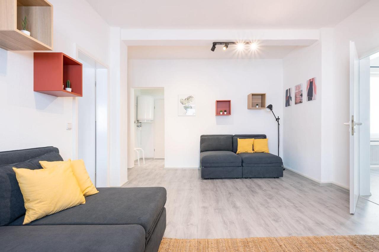 2 Bedroom Top Floor Apartment Direct On Marienplatz Munich Extérieur photo